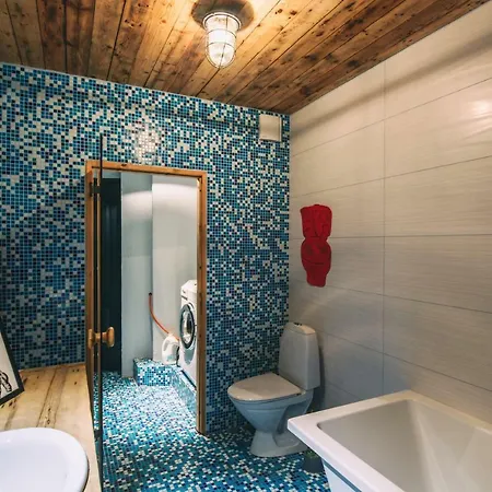 Old Factory Loft Aprtment L39 Апартаменты *