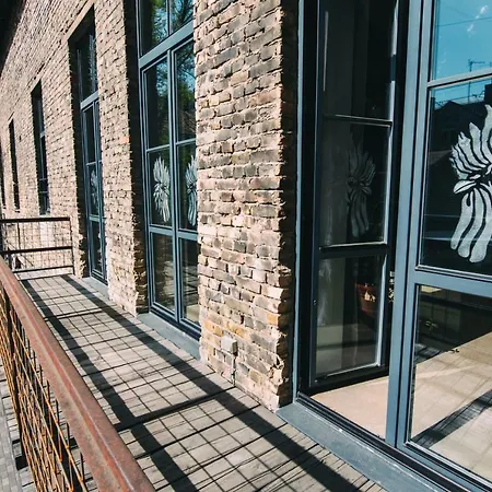 Old Factory Loft Aprtment L39 公寓 *