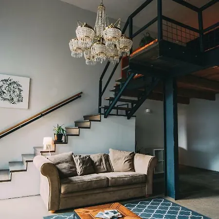 Old Factory Loft Aprtment L39 * 里加